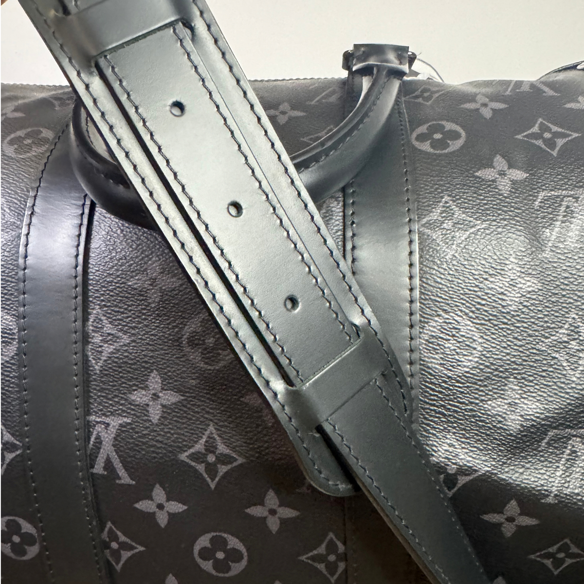 Louis Vuitton Keepall 45 Bandoulière Monogram Eclipse 2025