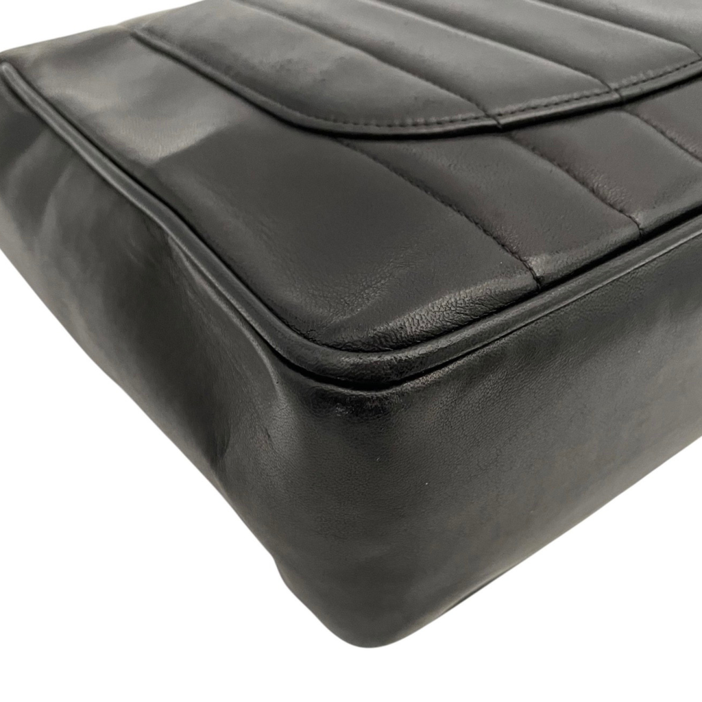 Chanel Mademoiselle Jumbo Flap Bag con Herrajes Dorados 24K