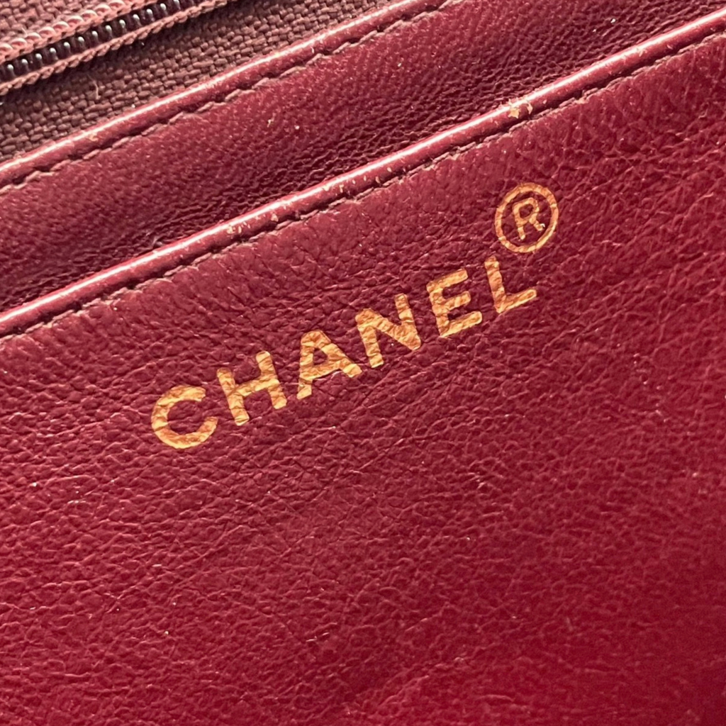 Chanel Mademoiselle Jumbo Flap Bag con Herrajes Dorados 24K