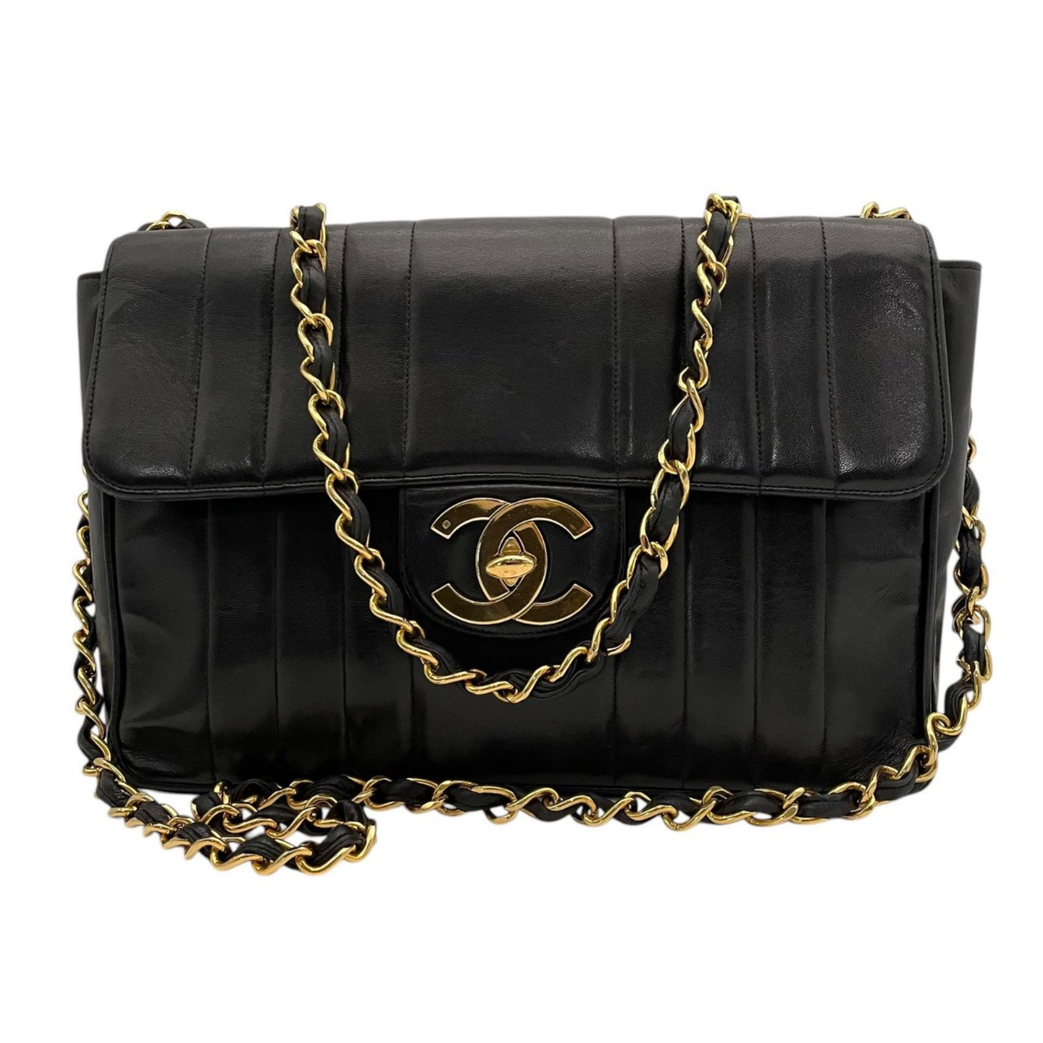 Chanel Mademoiselle Jumbo Flap Bag con Herrajes Dorados 24K
