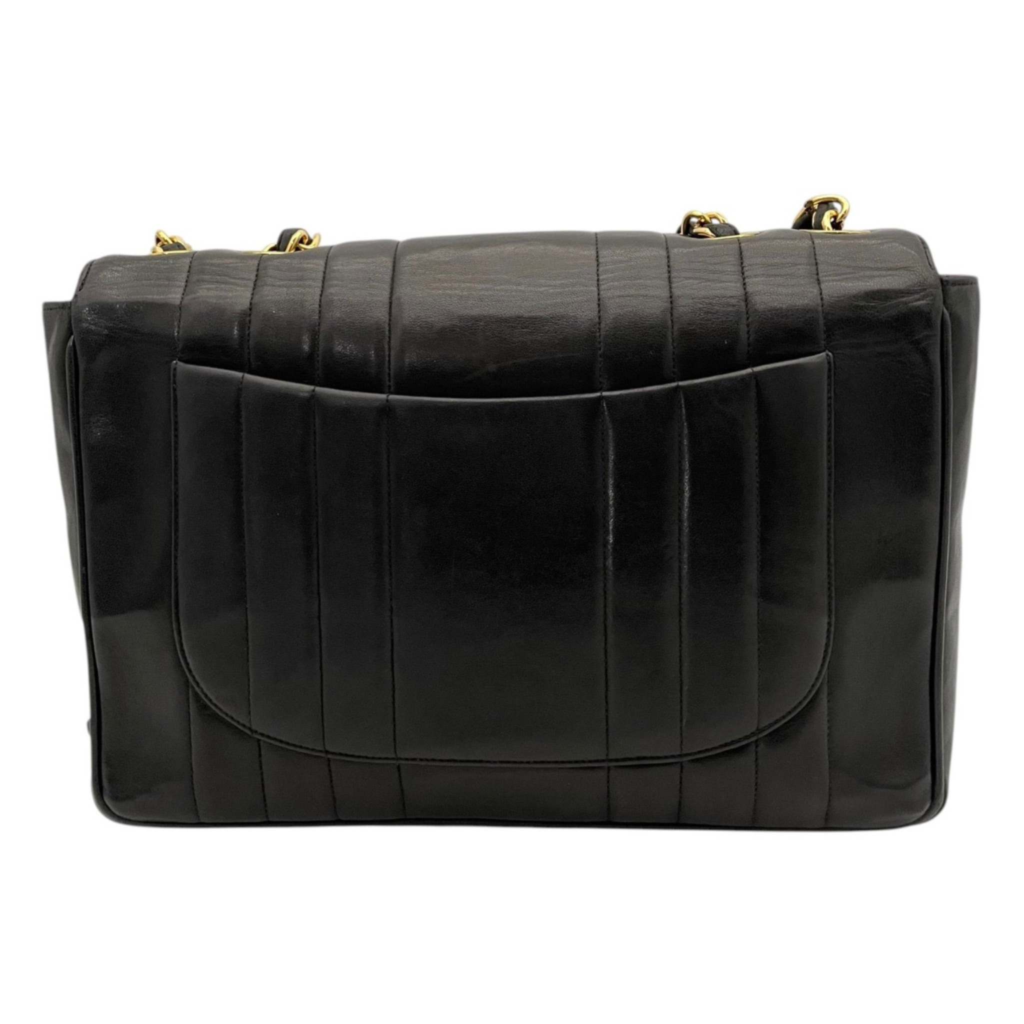 Chanel Mademoiselle Jumbo Flap Bag con Herrajes Dorados 24K