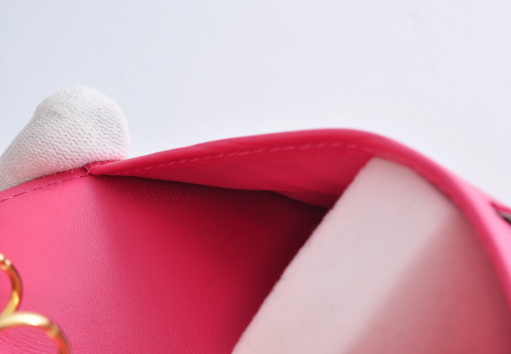 Louis Vuitton Agenda PM Vernis · Frambuesa