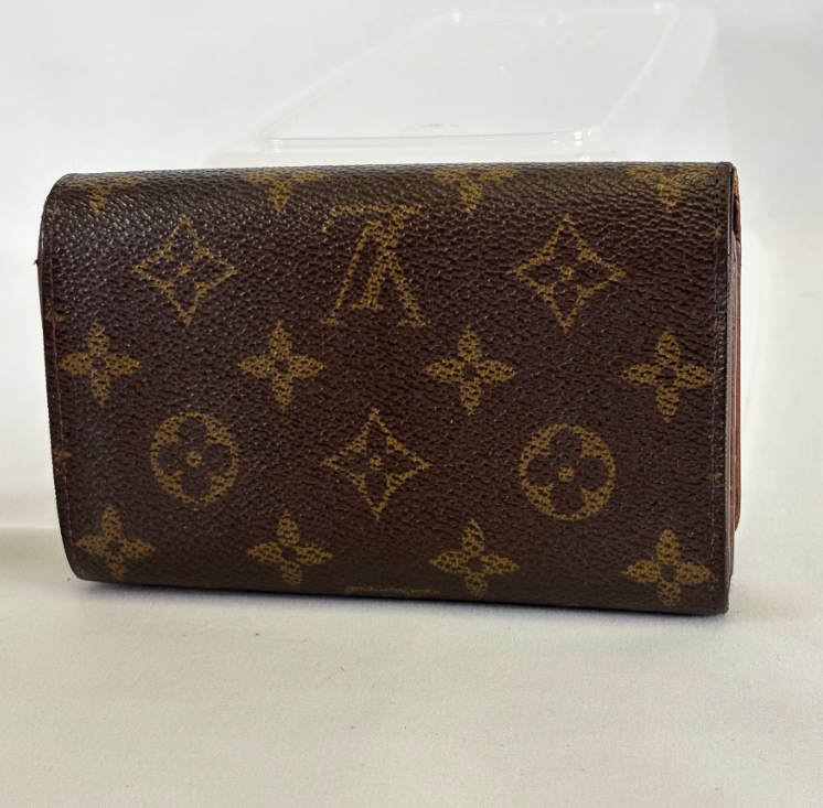 Louis Vuitton Cartera Doble Pliegue