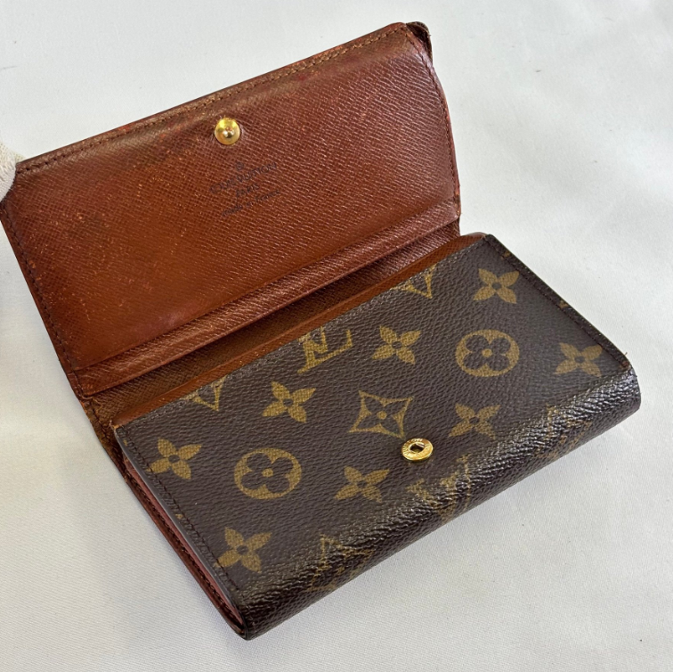 Louis Vuitton Cartera Doble Pliegue