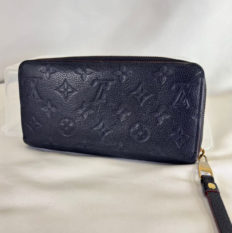 Louis Vuitton Zippy Wallet · Monogram Empreinte Azul