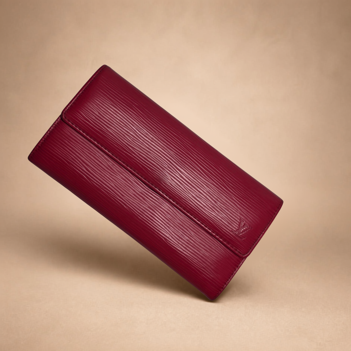 Louis Vuitton Sarah Wallet · Epi Rojo